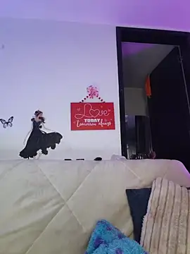 Fox Roxxan online show from 02.20.26