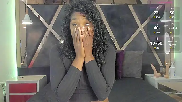 Snapshot of Blackyhot69 chatting on 11.06.25 Blackyhot69 online show from 11.06.25