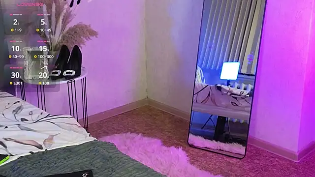 RianaRey online show from 02.05.26