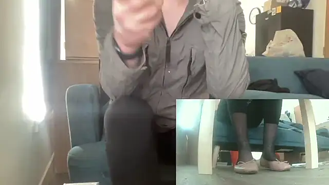 Snapshot of avamaxwell chatting on 06.29.26 avamaxwell online show from 06.29.26