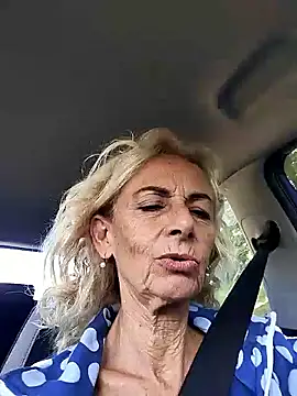 clarabell4 online show from 09.27.25