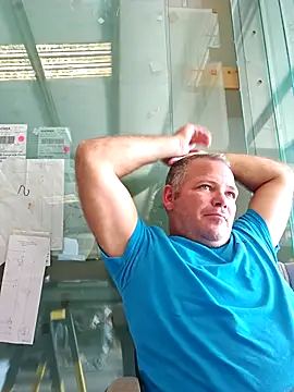 cubanitofeliz40 online show from 11.03.25