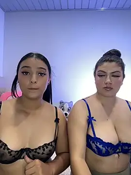 Snapshot of nicolexxaleja chatting on 07.18.26 nicolexxaleja online show from 07.18.26