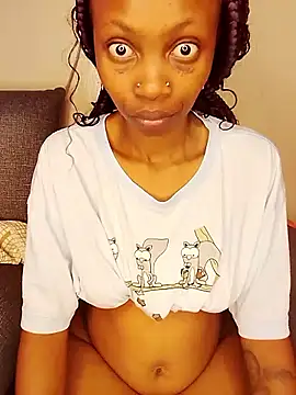 SeffieLucy online show from 09.09.25