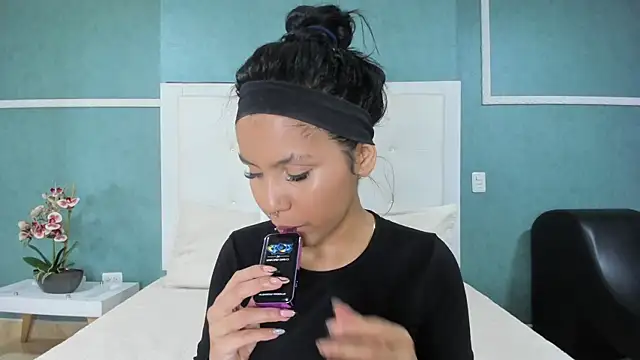 ania gomez online show from 09.26.25