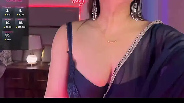 SunhariGirl online show from 09.10.25