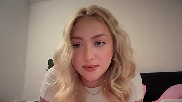 Kitty Swetty online show from 02.17.26