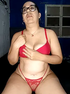 MilfTentasion online show from 10.28.25