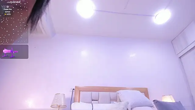 megan rous  online show from 04.12.26