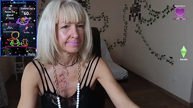 Laura Gol online show from 09.24.25