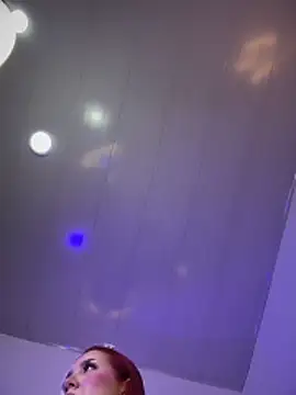 Mia Juicyberry online show from 03.13.26