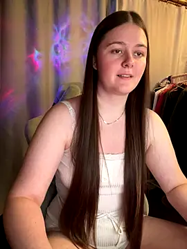 Cuty Kitty online show from 12.14.25