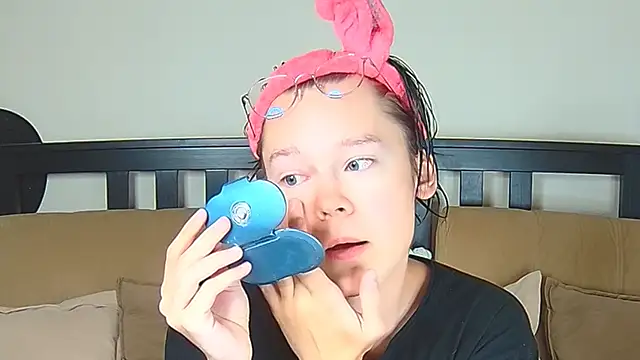 Derek Carter online show from 11.24.25