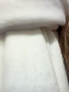 Bikergirl 97 online show from 11.21.25