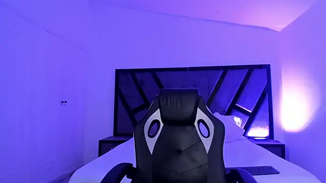 MarilynDupont online show from 09.13.25