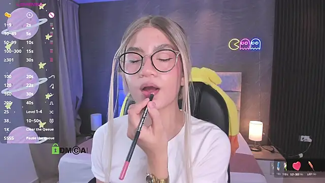 Arinextdoor online show from 09.12.25