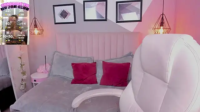 Baby  kitty  online show from 09.18.25