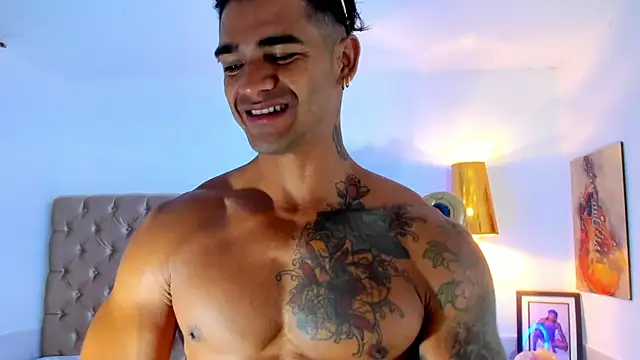 antonio  444 online show from 04.21.26