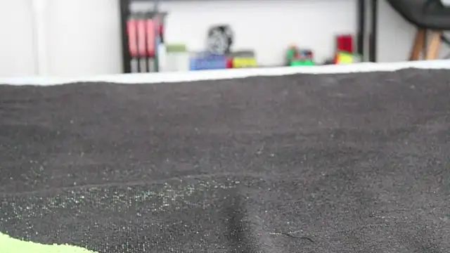 Snapshot of adrisumi chatting on 10.18.25 adrisumi online show from 10.18.25