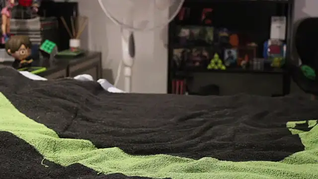 Snapshot of adrisumi chatting on 11.11.25 adrisumi online show from 11.11.25