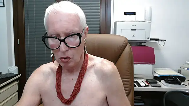 ROBY SWEETHOT online show from 09.13.25