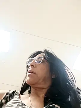  Kamy Hot online show from 11.27.25