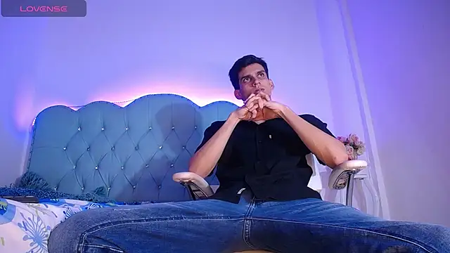 Sebalexis7 online show from 12.05.25