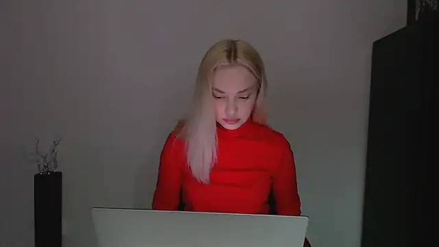 Snapshot of Lia_noo_regrets chatting on 04.16.26 Lia noo regrets online show from 04.16.26