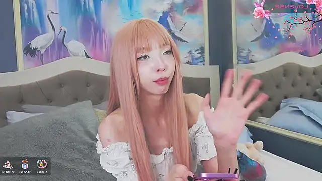 Snapshot of Evelyn_Neal chatting on 11.20.25 Evelyn Neal online show from 11.20.25