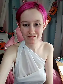 Fuzzy Unicorn online show from 10.31.25