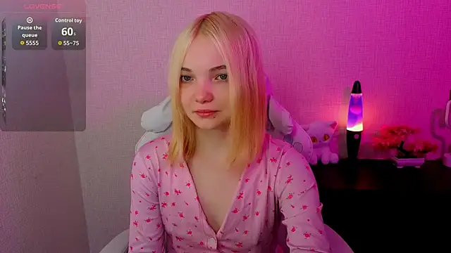 AnimeAlica18 online show from 02.24.26