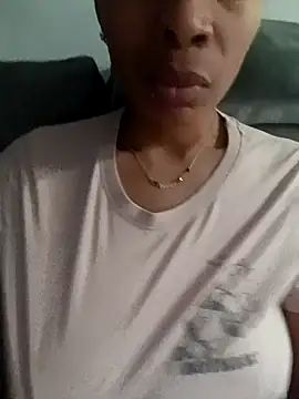 Snapshot of Flacidas chatting on 02.01.26 Flacidas online show from 02.01.26