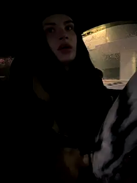 Snapshot of MiraReach chatting on 11.08.25 MiraReach online show from 11.08.25