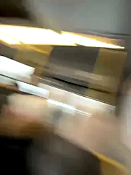 Snapshot of MiraReach chatting on 11.16.25 MiraReach online show from 11.16.25