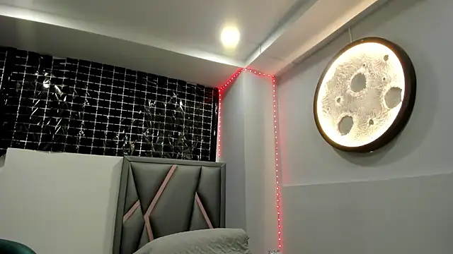 Snapshot of klariz09 chatting on 11.26.25 klariz09 online show from 11.26.25