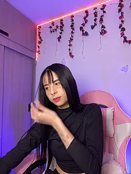 Lia  1 online show from 01.15.26