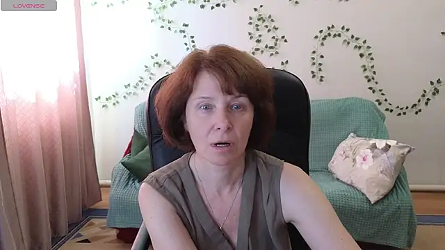 Snapshot of Lia_Tito chatting on 07.10.26 Lia Tito online show from 07.10.26