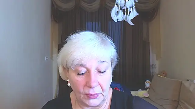 Milana Milky online show from 11.17.25