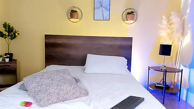 CamilleGrace online show from 09.25.25