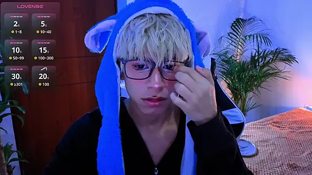 taichi bluy online show from 10.27.25