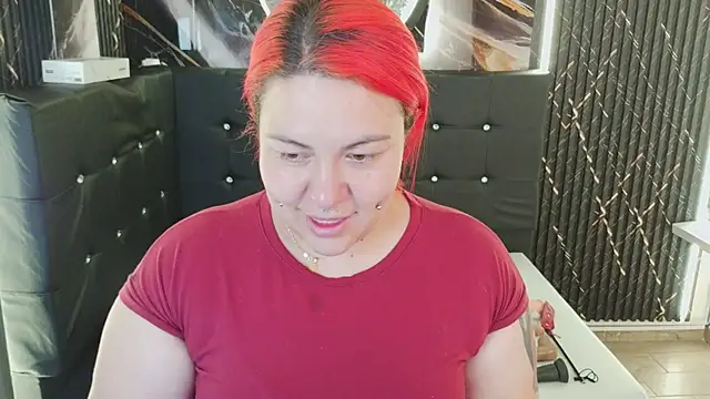 Witch Scarlet online show from 04.22.26