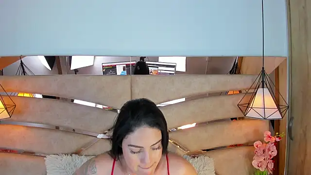 pamemiller1 online show from 09.17.25