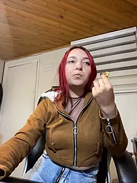 Karen18 boobs online show from 10.04.25