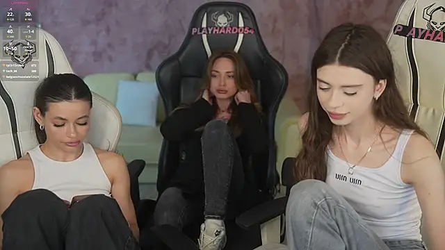 Regina Sweet054 online show from 04.15.26