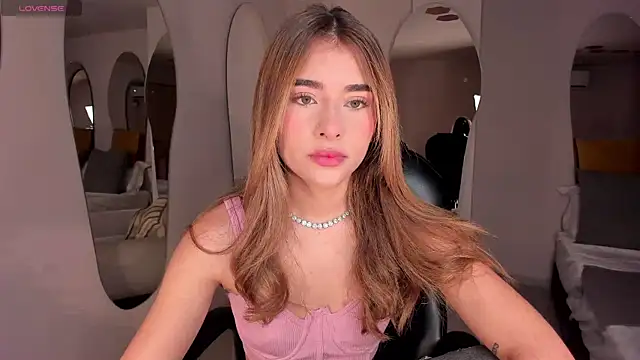 Snapshot of IbizaJacobs chatting on 09.20.25 IbizaJacobs online show from 09.20.25