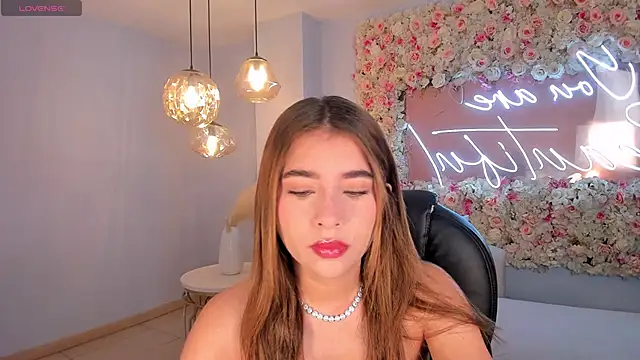 Snapshot of IbizaJacobs chatting on 11.03.25 IbizaJacobs online show from 11.03.25