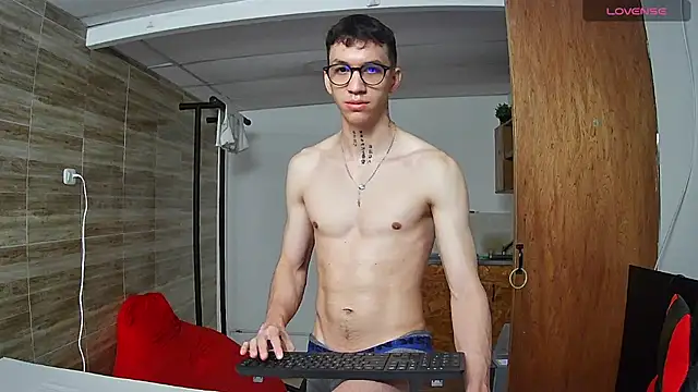 angelicious  online show from 09.30.25