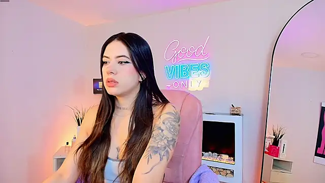 Alice Vixen online show from 06.04.26