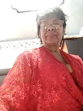 OliviaMorris1 online show from 11.30.25