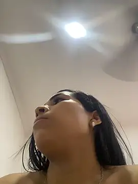 Snapshot of Rosa_25x chatting on 05.07.26 Rosa 25x online show from 05.07.26